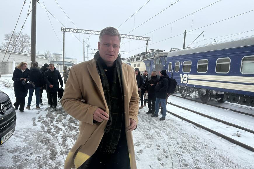 "Měli ho nechat doma." Turek svými slovy pobouřil, Fiala připomněl Macinkovy „pošuky“