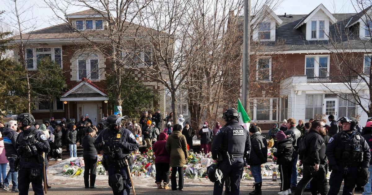 Média zveřejnila jméno imigračního agenta, který zastřelil ženu v Minneapolisu