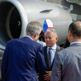 Pracovní cesta se uskutečnila minulý rok v listopadu, šéfa dolní komory doprovázeli i další senátoři – za klub ODS a TOP 09 Zdeněk Nytra, za ANO 2011 Jana Mračková Vidlumetzová, za KDU-ČSL a nezávislé Josef Klement a za SEN 21 a Piráti Václav Láska.