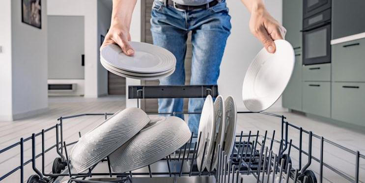 Správné skládání je technická nutnost – a pár jednoduchých pravidel udělá větší rozdíl než dražší tablety.