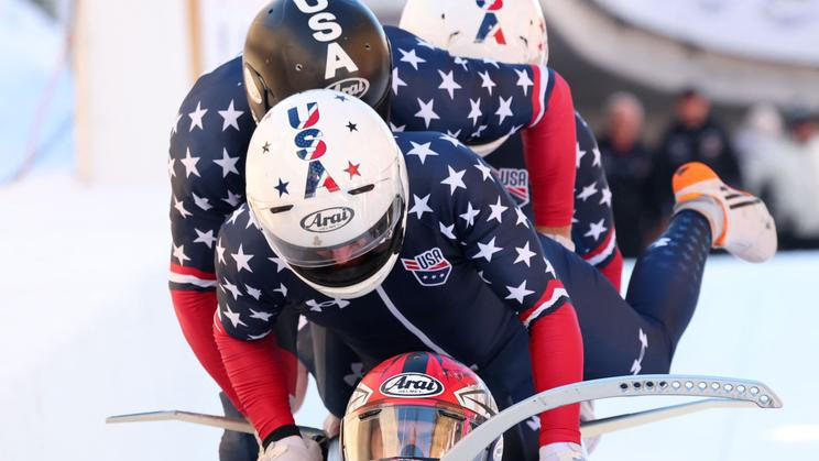 Američtí bobisté při závodě ve Svatém Mořici