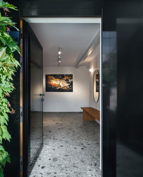 Tvůrci přestavby Jana Zoubková, Petr Moráček a Pavel Matyska ze studia „Mimosa architekti“ chtěli, aby se staré prvky snoubily s novým, což se jim podařilo. 