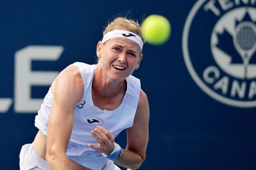 Famózní obrat a sladká premiéra. Bouzková na šestý pokus zdolala neoblíbenou soupeřku