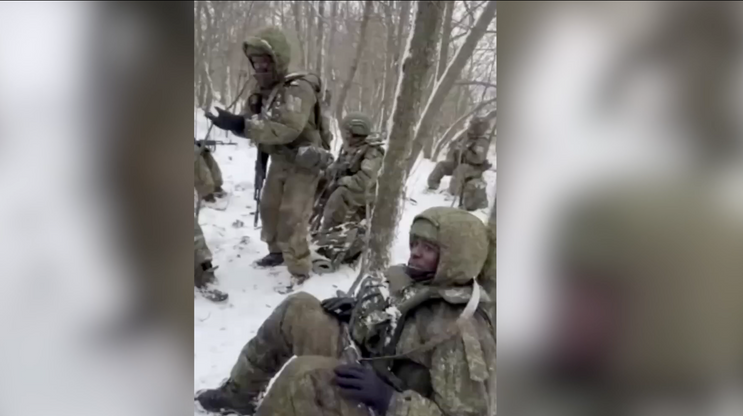 Skupinka afrických vojáků v ruské armádě