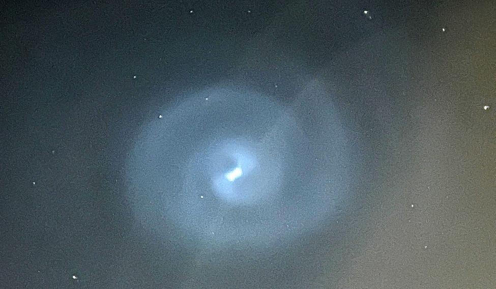 Světelný úkaz zaujal pozorovatele noční oblohy nad Británií i dalšími částmi Evropy už v březnu loňského roku. 
