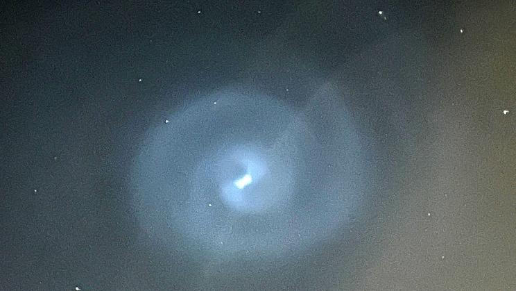 Světelný úkaz zaujal pozorovatele noční oblohy nad Británií i dalšími částmi Evropy už v březnu loňského roku. 
