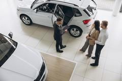 autosalon, prodej aut