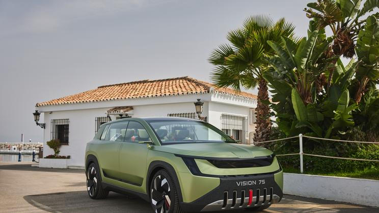 Škoda Vision 7S
