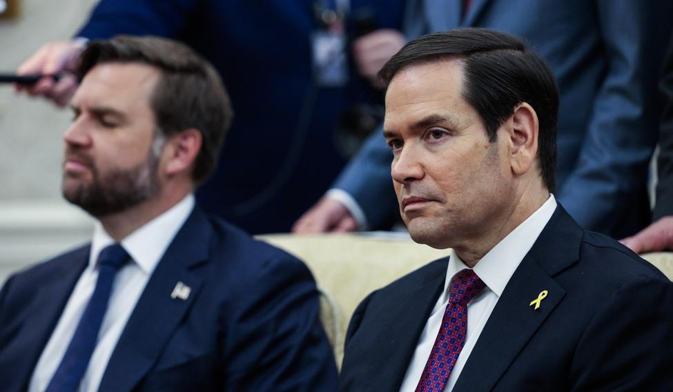 Trump Meets PM Carney of Canada in the Oval Office