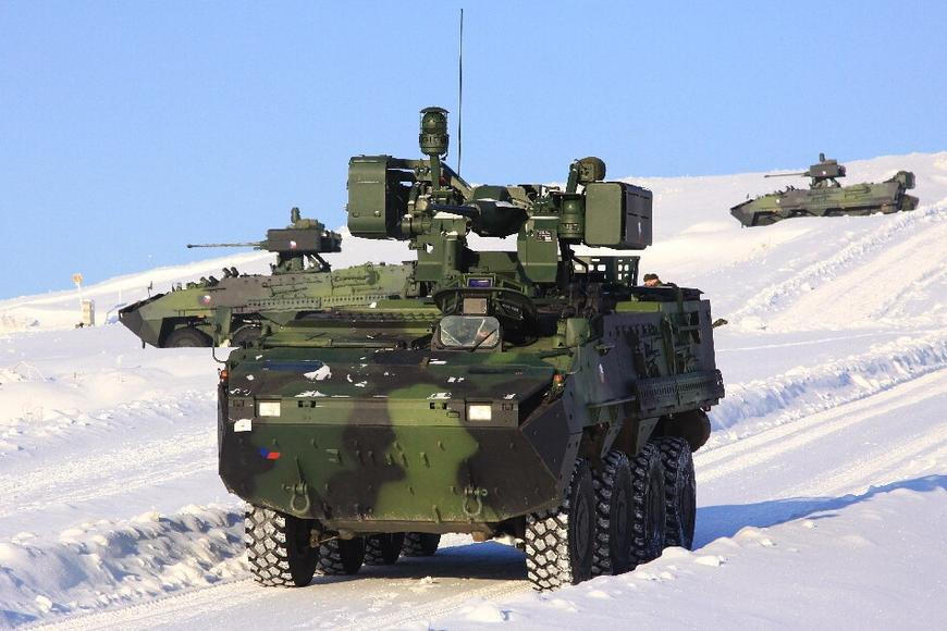 Vojáci už ví, čím nahradí stárnoucí pandury. Nový ministr k miliardovému obchodu mlčí