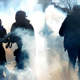 Bouře po smrti matky tří dětí. Trumpovi agenti čelí soudu i hněvu ulic