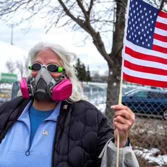 Bouře po smrti matky tří dětí. Trumpovi agenti čelí soudu i hněvu ulic