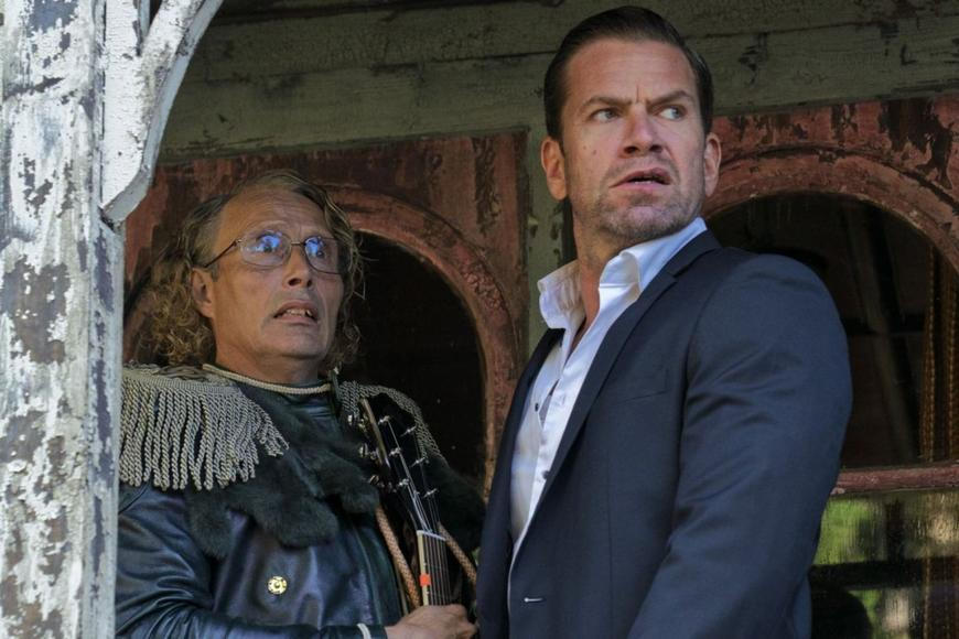 Nenechte si ujít: Skvělý film s Mikkelsenem či koncert kytaristy ze Stingovy kapely