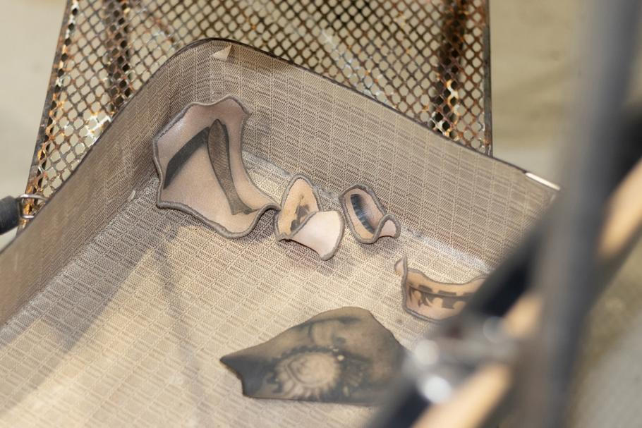 Z výstavy Ondřej Kubeš – Scars and Other Fragments.