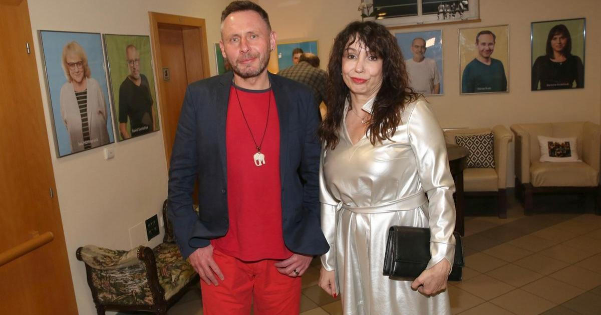 Jan Tuna, Nela Boudová