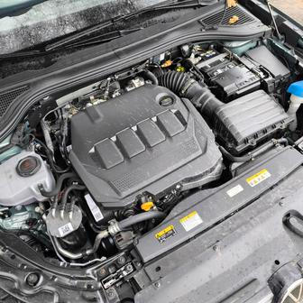 Naftový motor se k passatu výborně hodí. Za mírný příplatek jej lze mít v záruce až do ujetí 150 tisíc kilometrů. 