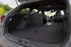 Hyundai i30 před modernizací, a to i jako Fastback, koupíte stále ze skladových zásob.