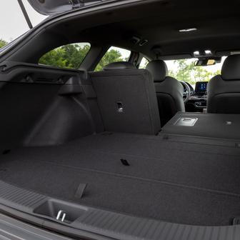 Hyundai i30 před modernizací, a to i jako Fastback, koupíte stále ze skladových zásob.