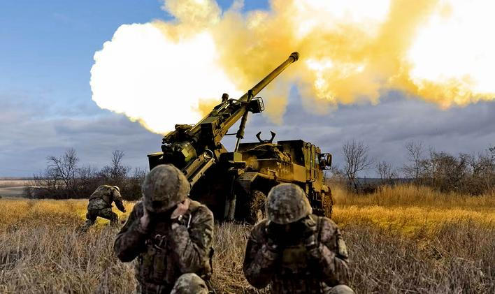 „Pokud vycházíme z představy, že konec války už máme v kapse, pak se obávám, že nás čekají v blízké budoucnosti velice vážné problémy,“ uvedl Podoljaka.