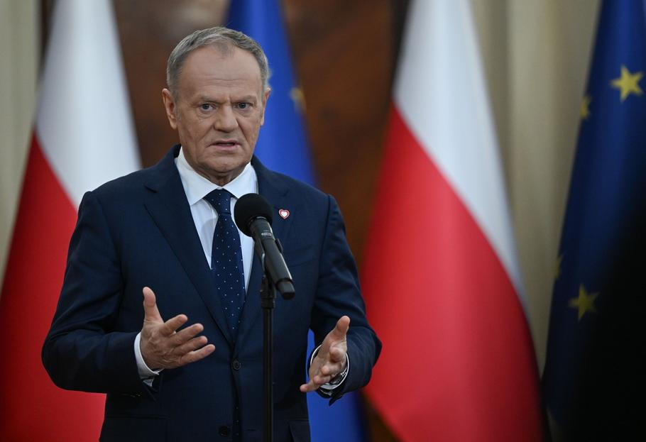 Tusk Holds Press Conference Amid Farmers' Protest On EUMercosur Deal, Warsaw, Poland - 09 Jan 2026