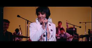 Z filmu EPiC: Elvis Presley in Concert.