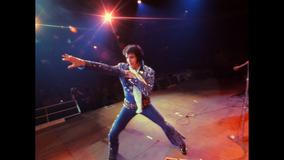 Z filmu EPiC: Elvis Presley in Concert.