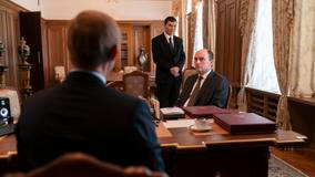 Z filmu Čaroděj z Kremlu.