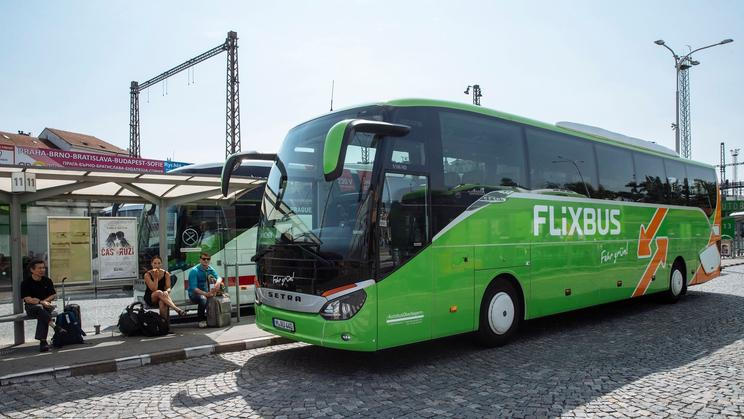 ilustrační fotografie, Flixbus, doprava, autobus, autobusové nádraží, Florenc, Praha, 2017