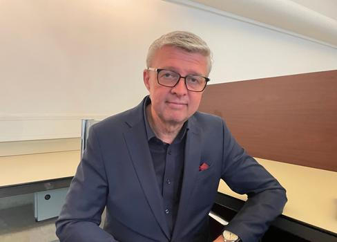 Lídr hnutí ANO v Praze Karel Havlíček tvrdí, že podle stranických průzkumů se v Praze přibližují preferencím koalice Spolu.