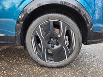 19palcová kola jsou součástí standardní výbavy verze GT.