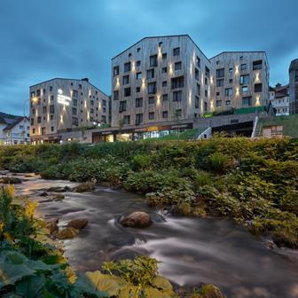 Výsledkem je harmonické propojení moderního designu, minimalismu a útulnosti.