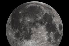 Meteoritické dopady nejsou jen povrchové šrámy. 