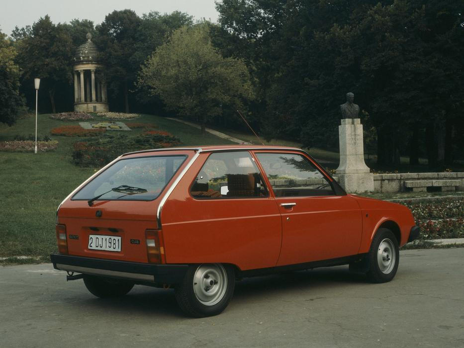 Problémem rumunských hatchbacků byla špatná kvalita výroby. Ne všechny kusy byly špatné, ale celkově nebyly spolehlivost ani zpracování nikterak valné.