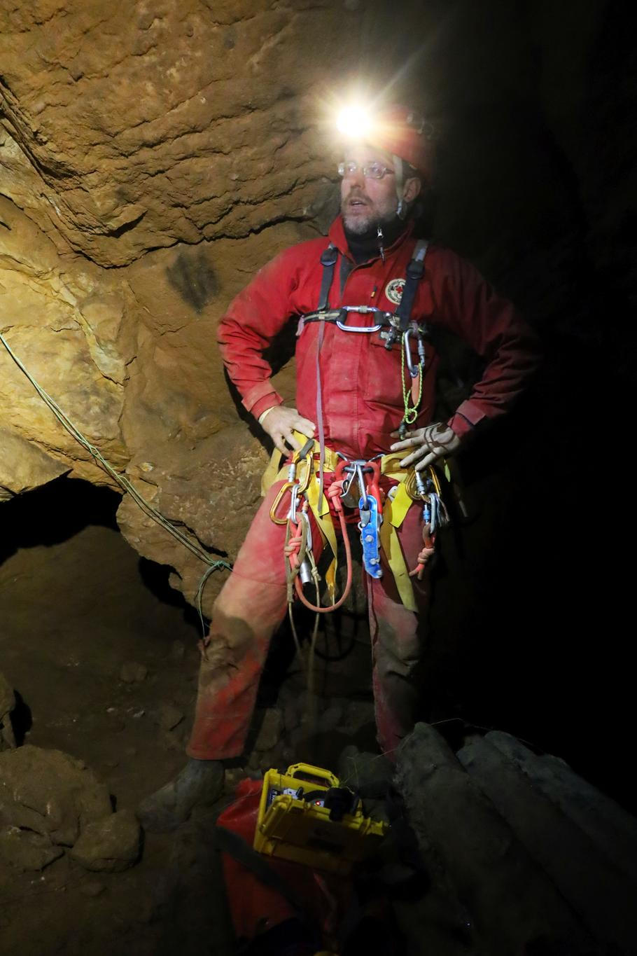 Novák je členem speleologické záchranné služby téměř třicet let, poslední zhruba dekádu stojí v čele stanice pro Čechy. 