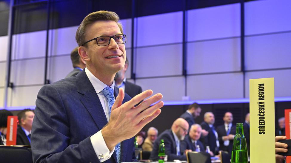 Martin Kupka, politik, gesto