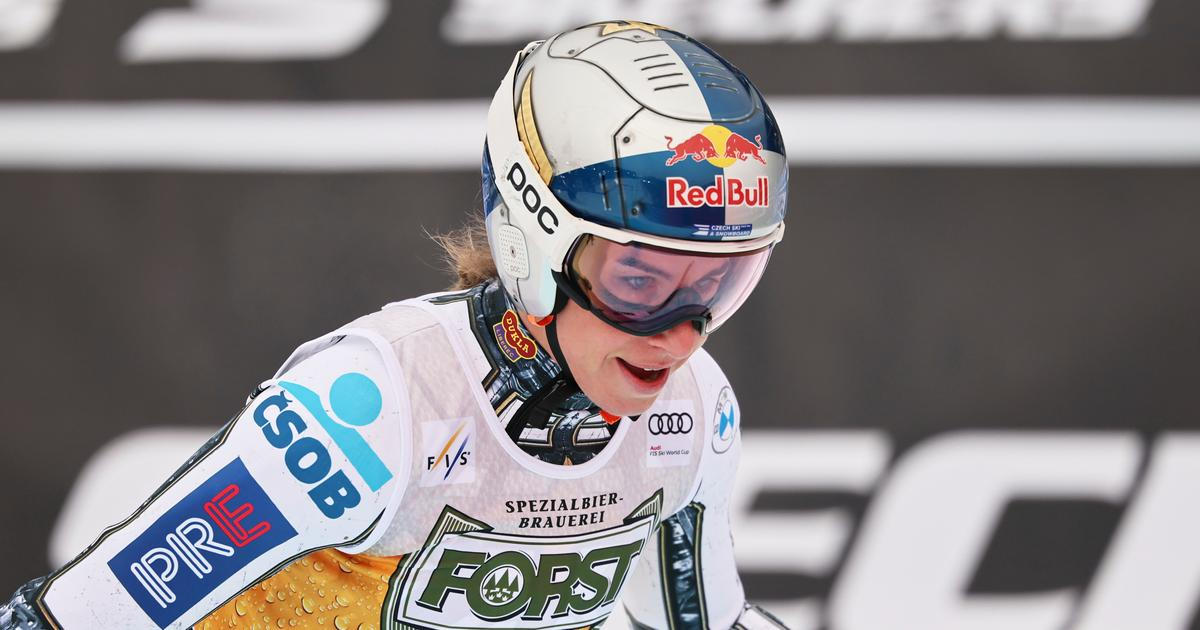 Ledecká až za nejlepšími. Sjezd v Tarvisiu vyhrála Italka, Vonnová opět na "bedně"
