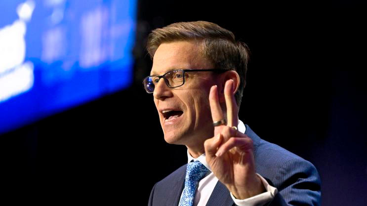 Martin Kupka, politik, gesto