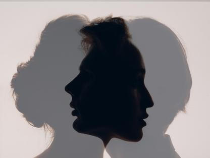 Love,Of,Couple,Young,Man,And,Woman,Multiple,Exposure,Silhouettes