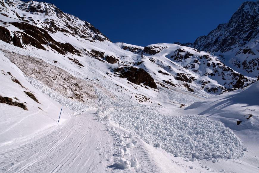 Tragédie v rakouských Alpách: pod lavinou zahynuli tři čeští skialpinisté