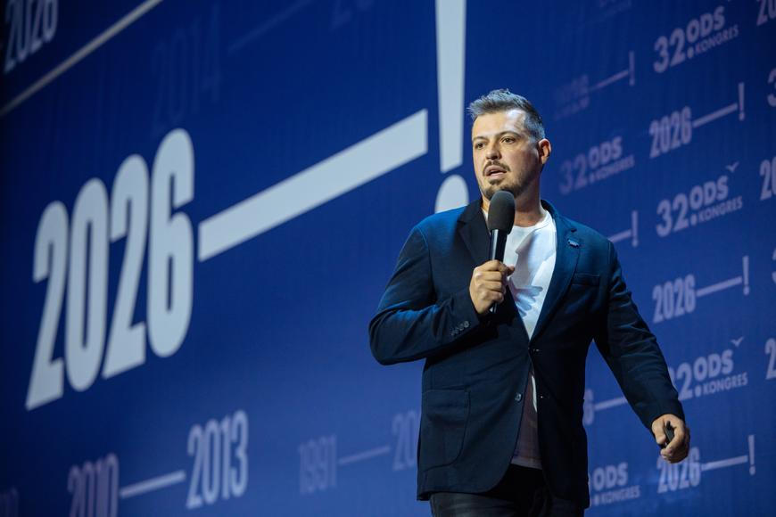 Fialu má na zdi, byl jeho fanoušek. Teď ho zklamal. "Chybí mu sebereflexe," řekl