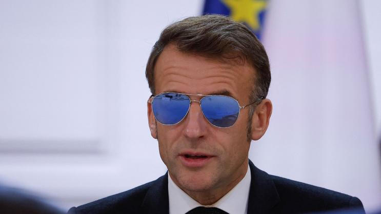 Macron holds a meeting on the institutional future of New Caledonia