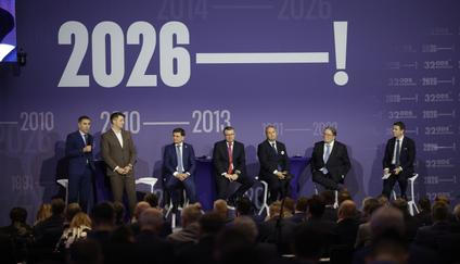 	
Řadovými místopředsedy ODS se na pražském kongresu stali poslanec Karel Haas, exministr životního prostředí Pavel Drobil, senátor Martin Červíček a europoslanec Alexandr Vondra. Neuspěli nováčci v poslaneckých řadách ODS Štěpán Slovák a Petr Sokol.