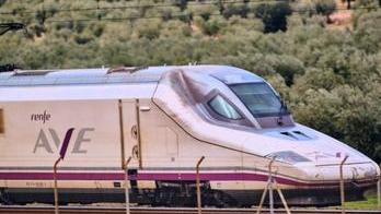 Puertollano,,Spain,-,Dec,17,,2025:,Renfe,Ave,High-speed,Train