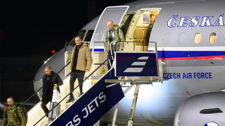 Jan Darmovzal --- Czech citizen freed from Venezuelan prison lands safely in Prague