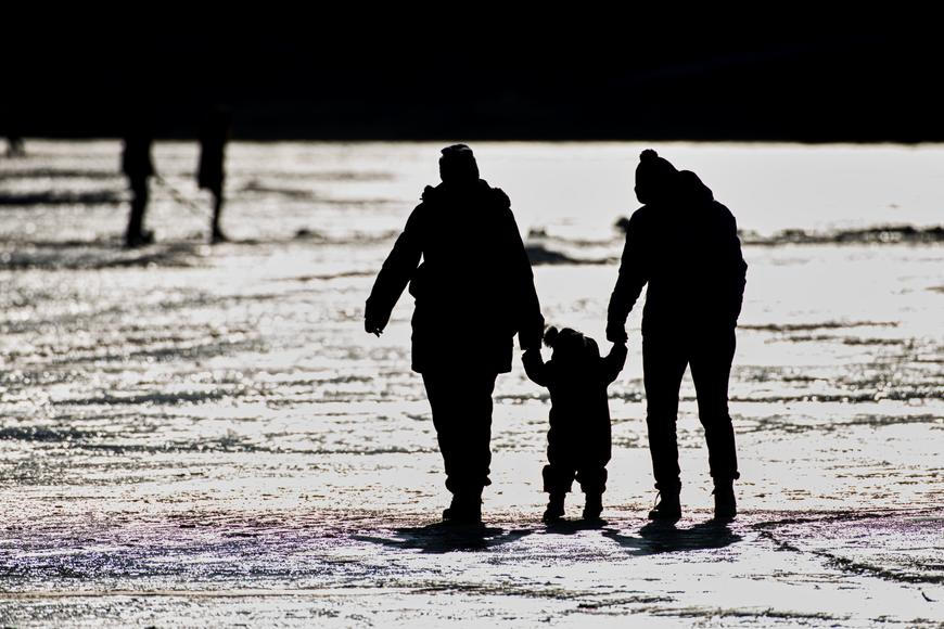 Česko má před sebou slunečné dny, o víkendu může přijít sníh
