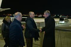 Propuštěného Čecha na letišti přivítal také premiér Andrej Babiš (ANO).