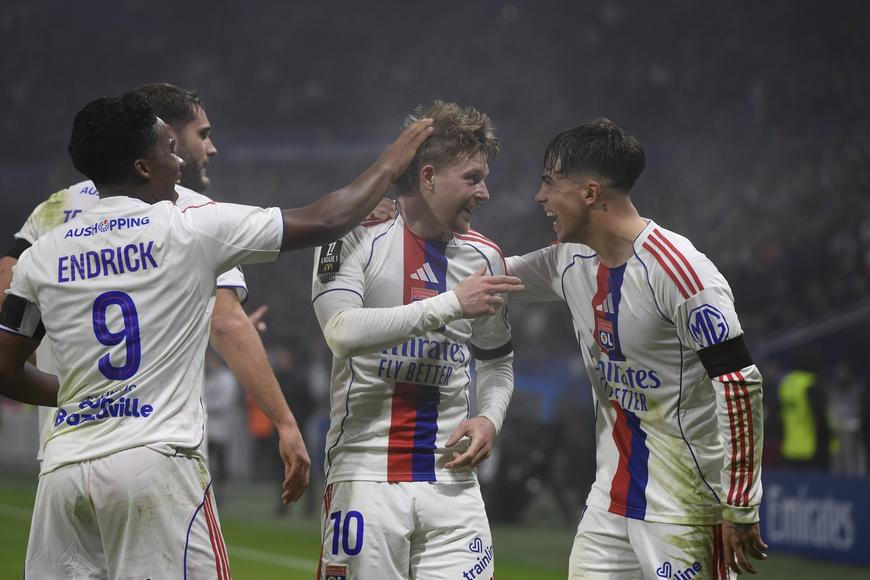 Šulc získává nálepku útočné hrozby, řeší se jeho vztah s hvězdnou posilou z Realu