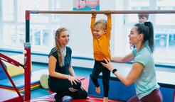 David a Jana Mašátovi razí přístup, který děti vede nejen k pohybu, ale také ke zvládání sociálních kontaktů i vlastních pocitů.