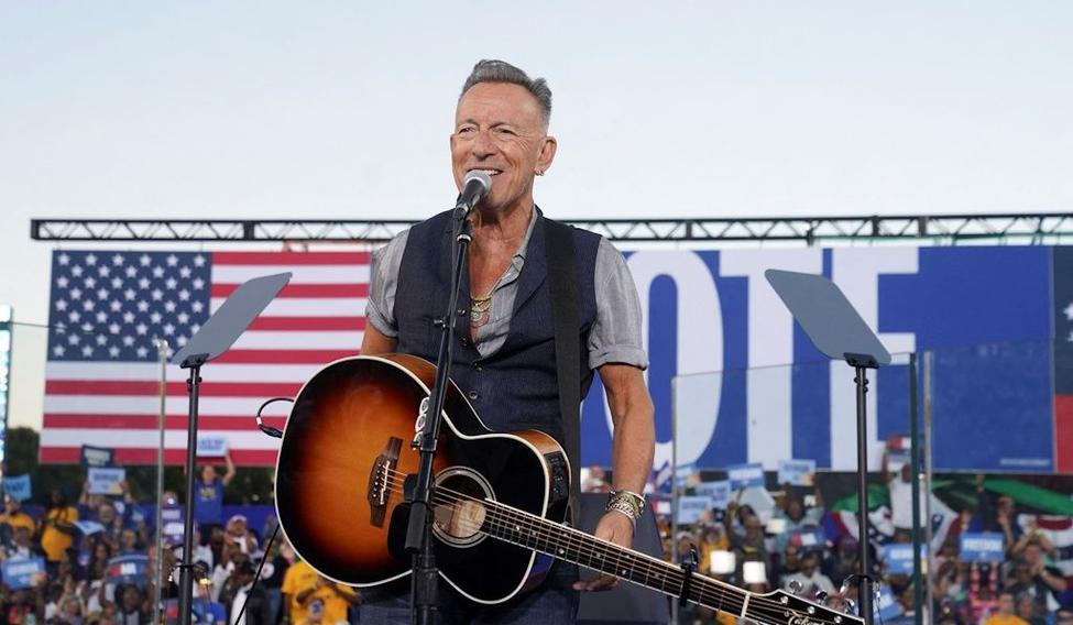 Springsteen Harrisová mítink