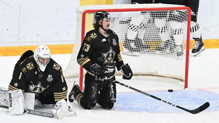 Russia Ice Hockey Kontinental League Admiral - Traktor